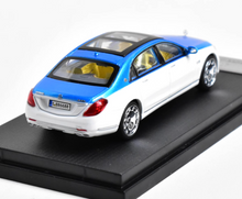 Load image into Gallery viewer, Master 1:64 Blue White S650 V12 Luxury Sedan Sport Model Diecast Metal Car New Collection