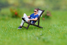 Load image into Gallery viewer, 1:64 Painted Figure Model Miniature Resin Diorama Sand Fishing Fisherman Angeler New Collection