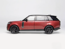 Load image into Gallery viewer, LCD 1:18 Red 2022 Range Rover SV SUV Sports Model Diecast Metal Car New Collection