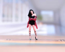 Load image into Gallery viewer, 1:64 Painted Figure Model Miniature Resin Diorama Sand Girl Lady Pretty Modern C