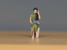 Load image into Gallery viewer, 1:64 Painted Figure Model Miniature Resin Diorama Sand Qipao Beauty Lady Girl