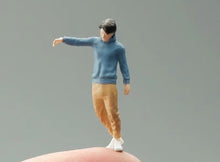 Load image into Gallery viewer, 1:64 Painted Figure Mini Model Miniature Car Scenes Resin Casual Hoddie Man Boy