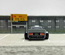 Load image into Gallery viewer, MINIGT 1:64 Fairlady S30Z Kaido GT 95 Sports Model Diecast Metal Car #079