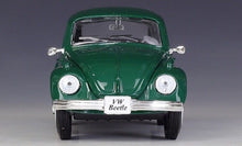 Load image into Gallery viewer, Maisto 1:24 Green VW Beetle Classic Sports Model Toy Diecast Metal Car BN