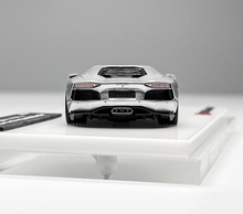Load image into Gallery viewer, Tardis 1:64 Silver Aventador LP700-4 Sports Model Diecast Resin Car New Collection