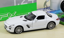Load image into Gallery viewer, WELLY 1:24 SLS AMG Super Racing Sports Model Diecast Metal Car Display