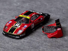 Load image into Gallery viewer, SH 1:64 Red F40 LM #5 Racing Sports Model Diecast Metal Car New Collection