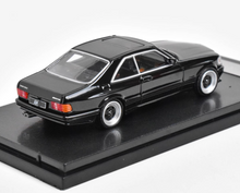 Load image into Gallery viewer, RM 1:64 Black 560 SEC AMG W126 Coupe Sports Model Diecast Metal Car New