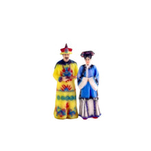 Load image into Gallery viewer, 1:64 Painted Figure Model Miniature Resin Diorama Emperor imperial Concubine Toy New