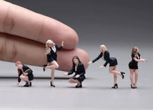 Load image into Gallery viewer, 1:64 Painted Figure Model Miniature Resin Sand Five Ladies Beauty Set Suit Women