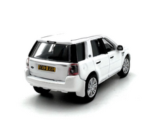 Load image into Gallery viewer, OXFORD 1:76 White Freelander Discovery City SUV Sports Model Diecast Metal Car New