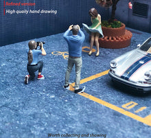 Load image into Gallery viewer, 1:64 Painted Figure Mini Model Miniature Resin Diorama Shooting Star Camera Man