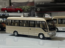 Load image into Gallery viewer, Masdi 1:64 2013 Gold Coaster Mini Bus Van Model Diecast Metal Car New Collection