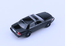 Load image into Gallery viewer, Greenlight 1:64 Black Crown Victoria CV Police Model Diecast Metal Car New Collection