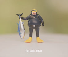 Load image into Gallery viewer, 1:64 Painted Figure Model Miniature Resin Diorama Scene chubby diver Man Sand