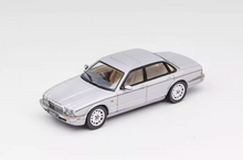 Load image into Gallery viewer, GCD 1:64 1994 XJ XJR X300 Sedan Sports Classic Model Diecast Metal Car New