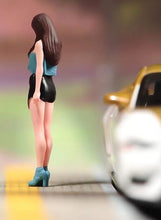Load image into Gallery viewer, 1:64 Painted Figure Model Miniature Resin Diorama Sand Sexy Trendy Girl Lady Toy Collection