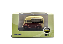 Load image into Gallery viewer, 1:76 Morirs J Ice Cream Van Classic Model Diecast Metal Car