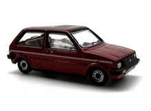 Load image into Gallery viewer, OXFORD 1:76 Red Austin Mini Princess Diana Hatchback Model Diecast Metal Car New Collection
