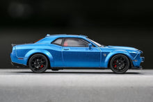 Load image into Gallery viewer, SH 1:64 Blue Stripe Challenger SRT Muscle Hellcat Model Diecast Metal Car New Collection