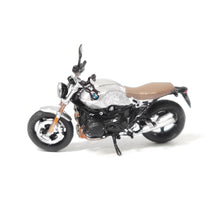 Load image into Gallery viewer, 1:64 Painted Figure Mini Model Miniature Resin Diorama Motocycle R NineT Couple