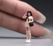 Load image into Gallery viewer, 1:64 Painted Figure Model Miniature Resin Sand Beauty Girl Pretty Lady Cute
