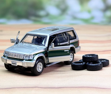Load image into Gallery viewer, BM 1:64 Silver Green Pajero Off Road SUV Model Diecast Metal Car New