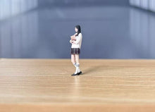 Load image into Gallery viewer, 1:64 Painted Figure Model Miniature Resin Diorama Sand JK Uniform Girl Pretty