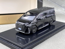 Load image into Gallery viewer, Model1 1:64 Black Vellfire AH40 MPV Mini Van Model Metal Diecast Car New Collection