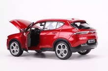 Load image into Gallery viewer, Bburago 1:24 Alfa Romeo Tonale SUV Sports Model Diecast Metal Car New Collection