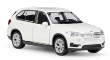 Load image into Gallery viewer, WELLY 1:36 White X5 SUV Sports Model Diecast Toy Metal Car BN