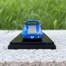 Load image into Gallery viewer, SW 1:64 D300 Ramp Truck Diecast Model Metal Car Box