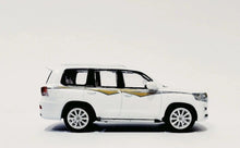 Load image into Gallery viewer, JKM 1:64 White 2016 Land Cruiser LC200 SUV Sports Model Metal Diecast Car New