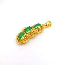 Load image into Gallery viewer, Nature Jade Lucky Beans Pendant Necklace Gift Jewelry charm Blessing Fortune new