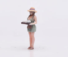 Load image into Gallery viewer, 1:64 Painted Figure Model Miniature Resin Diorama Scene Sand Vacation Style Girl
