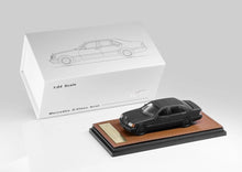 Load image into Gallery viewer, WTX 1:64 1994 Matte Black 600Sel W140 Sedan Model Diecast Metal Car New Collection
