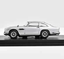 Load image into Gallery viewer, TPC 1:64 1964 DB5 Coupe Classic Vintage Sports Model Diecast Metal Car New