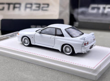 Load image into Gallery viewer, FH 1:64 White Skyline GTR R32 Nismo S-Tune Sports Model Diecast Metal Car New Collection