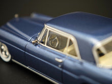 Load image into Gallery viewer, GFCC 1:64 Blue 1956 Continental Mark II Classic Model Diecast Metal Car New Collection