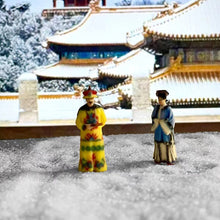 Load image into Gallery viewer, 1:64 Painted Figure Model Miniature Resin Diorama Emperor imperial Concubine Toy New