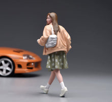 Load image into Gallery viewer, 1:24 Painted Figure Model Miniature Resin Diorama Walking French Sytle Girl Lady