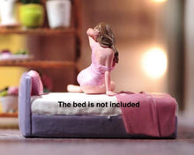 Load image into Gallery viewer, 1:64 Painted Figure Model Miniature Resin Diorama Sand Tennis Girl Sport Lady Collection