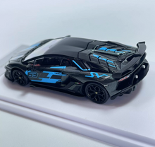 Load image into Gallery viewer, Maxwell 1:64 Gray SVJ Aventador #63 Sports Model Diecast Metal Car New Collection