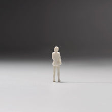 Load image into Gallery viewer, 1:64 Painted Unpainted Figure Model Miniature Resin Diorama Sand Pink Shirt Girl New