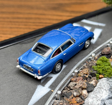 Load image into Gallery viewer, Minigt 1:64 Blue Aston Martin DB5 Classic Sports Model Diecast Metal Car New Collection