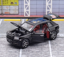 Load image into Gallery viewer, DCM 1:64 Green Cullinan Luxury SUV Sports BB Model Diecast Metal Car New Collection