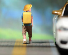 Load image into Gallery viewer, 1:64 Painted Figure Model Miniature Resin Diorama Sand Student Kids Boy Children New Collection