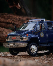 Load image into Gallery viewer, GOC 1:64 Blue Police Topkick C4500 Pickup Truck Model Diecast Metal Car New Collection
