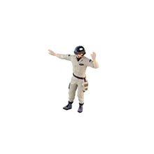 Load image into Gallery viewer, 1:64 Painted Figure Mini Model Miniature Resin Diorama Air Force Pilot Captain