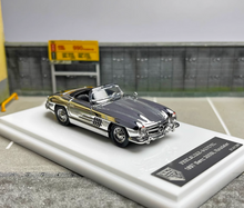 Load image into Gallery viewer, Feelslike 1:64 1957 300SL Roadster W198 Convertible Model Diecast Metal Car